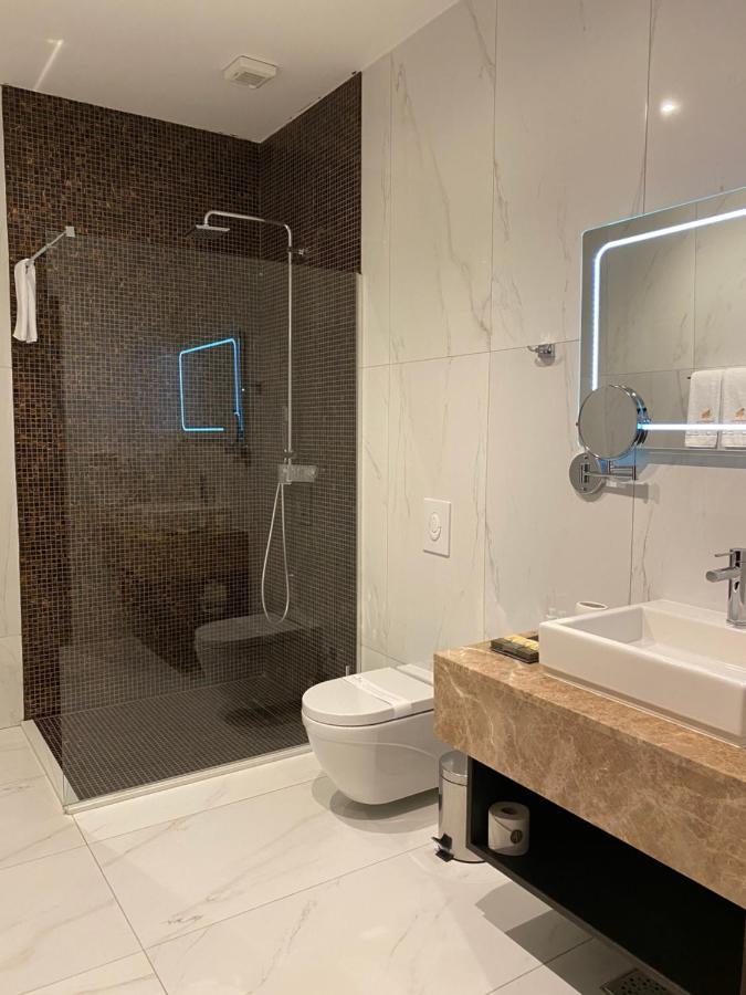 Premium Park Hotel Prizren Ngoại thất bức ảnh