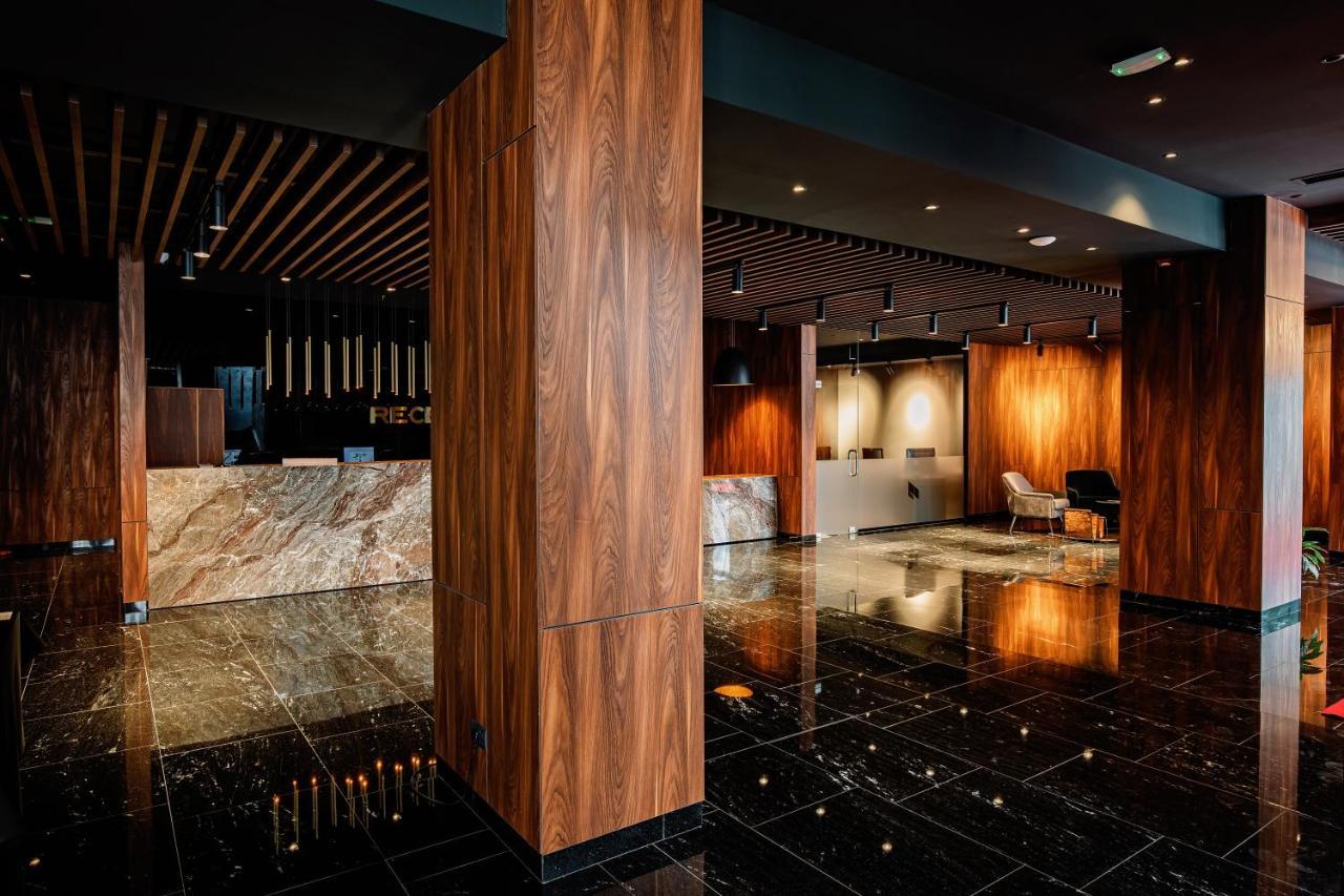 Premium Park Hotel Prizren Ngoại thất bức ảnh