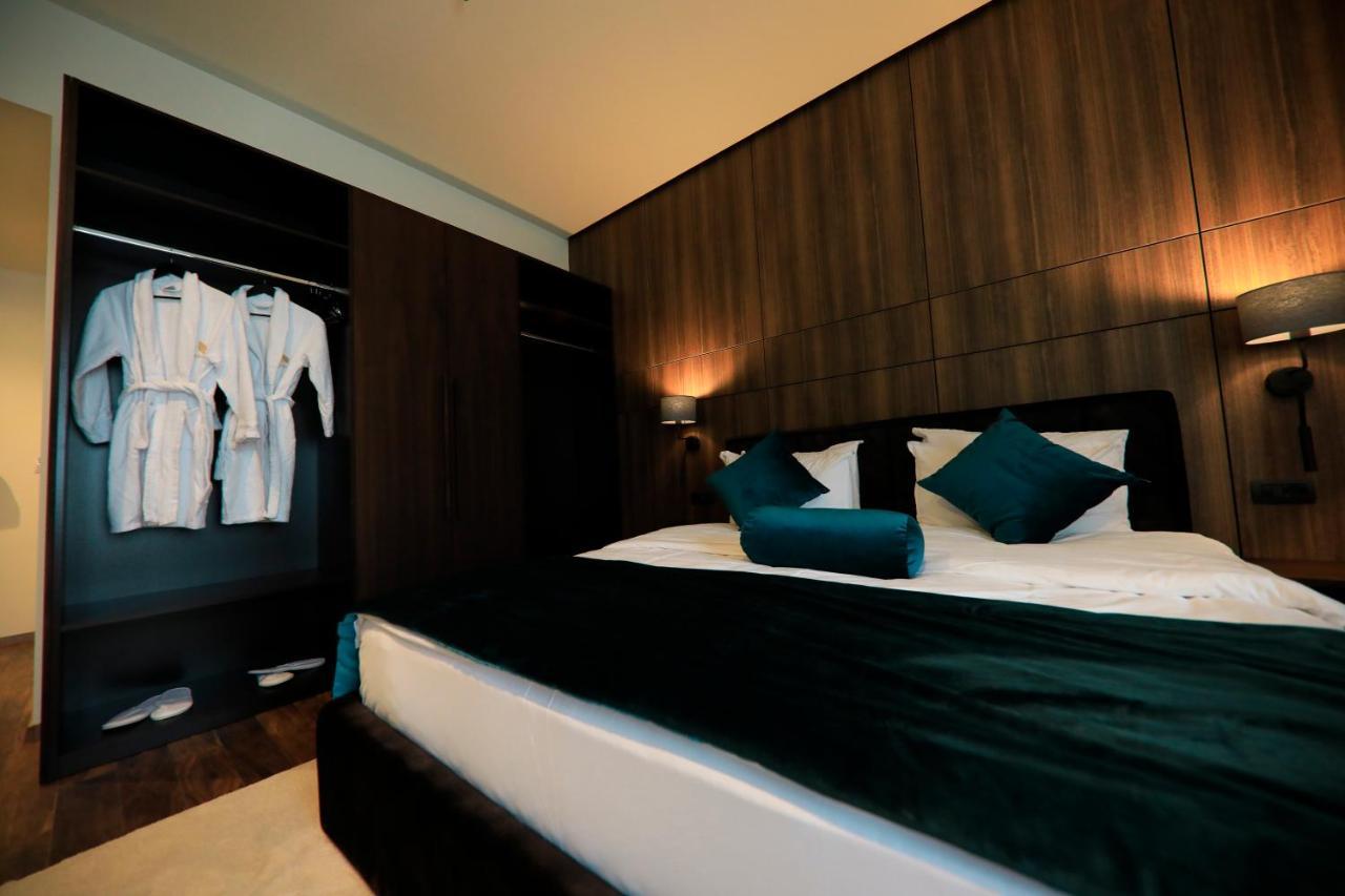 Premium Park Hotel Prizren Ngoại thất bức ảnh