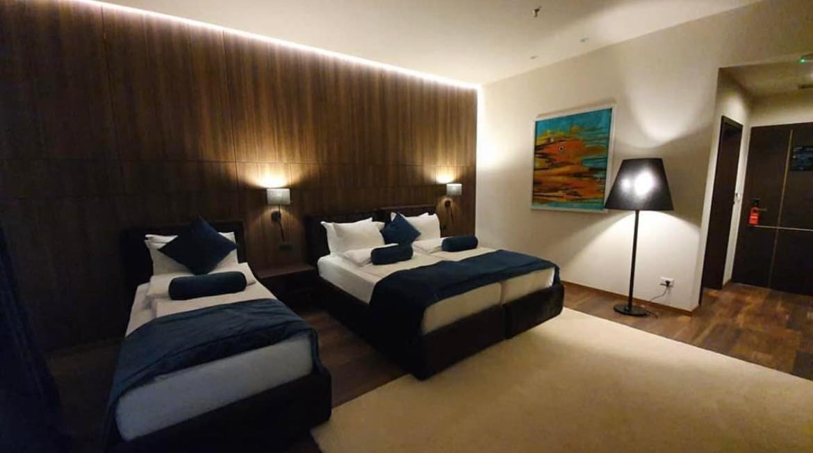 Premium Park Hotel Prizren Ngoại thất bức ảnh