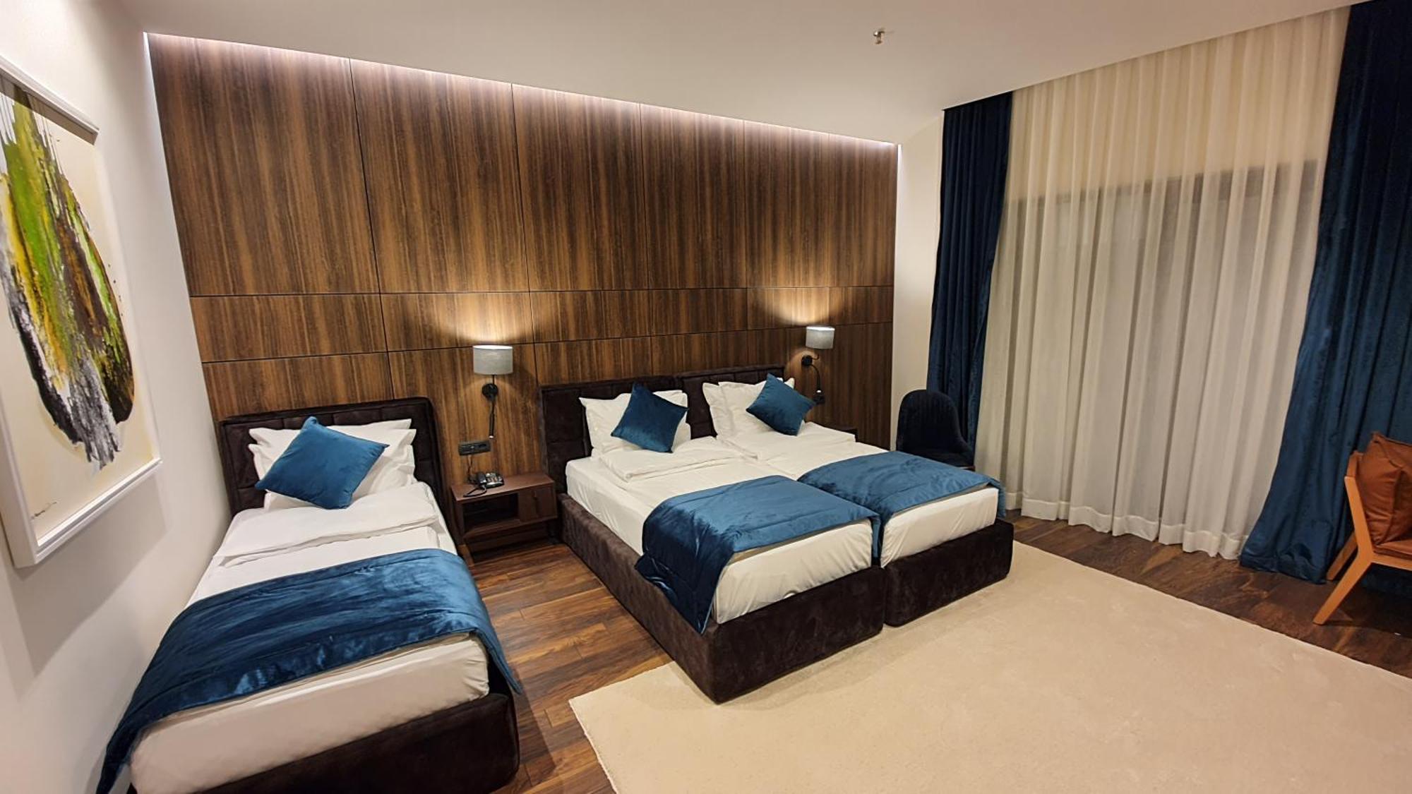 Premium Park Hotel Prizren Phòng bức ảnh